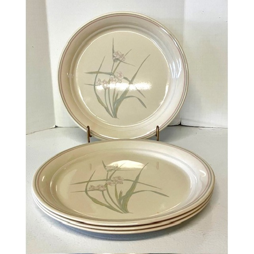 Corelle Corning Spring Pond Dinner Plates Green Pink Floral 10 1/4" Set of 4‎